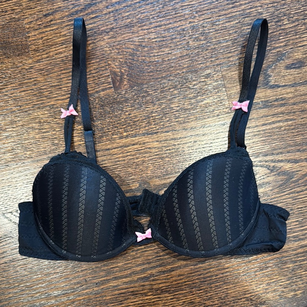 Betsy Johnson Black Bra with Pink Accents